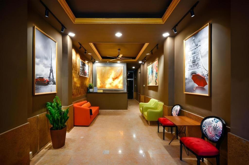 The Noble Swan Wood Park Hotel Хошимин Екстериор снимка