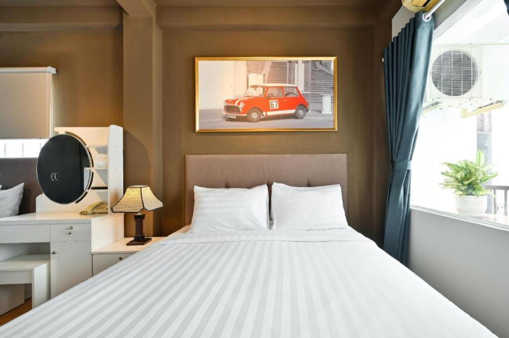 The Noble Swan Wood Park Hotel Хошимин Екстериор снимка