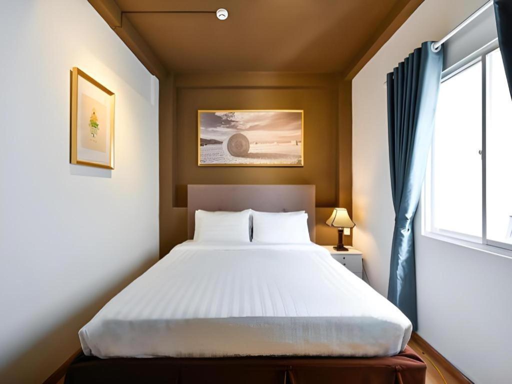 The Noble Swan Wood Park Hotel Хошимин Екстериор снимка