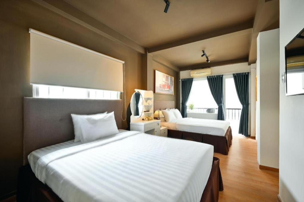 The Noble Swan Wood Park Hotel Хошимин Екстериор снимка